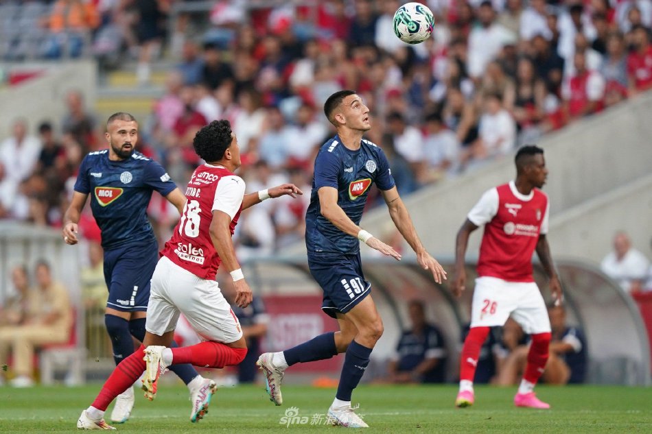 这样的年轻 这样的年轻