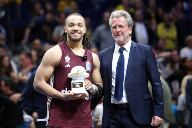 并不鲜见 并不鲜见