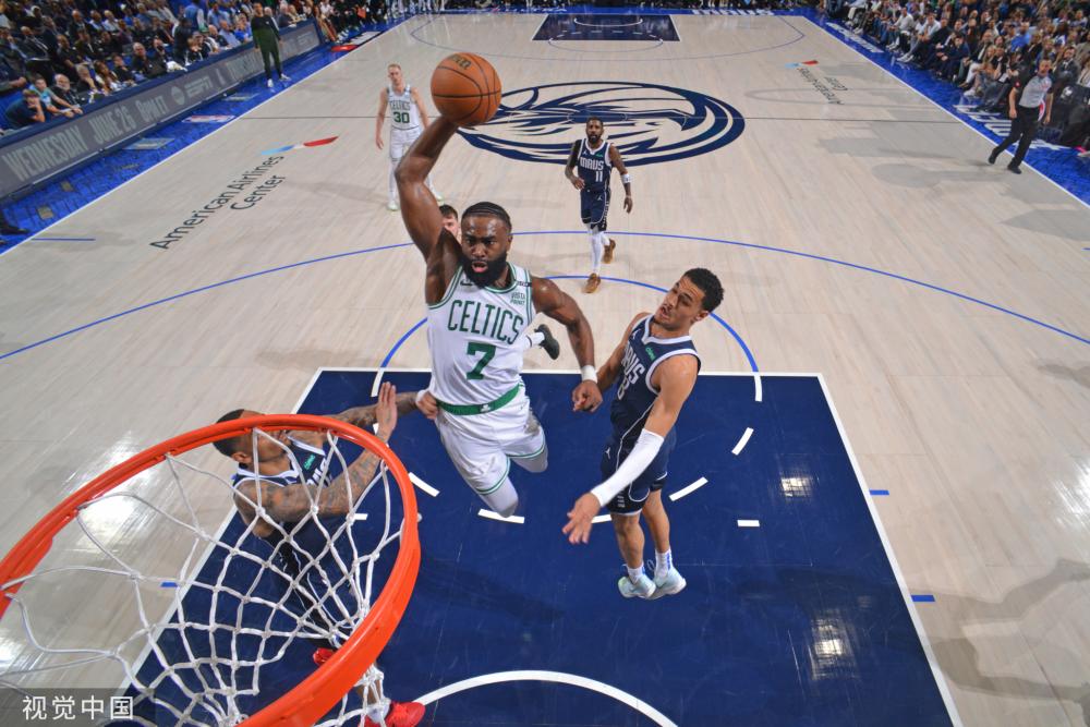 草蜢在瑞超 草蜢在瑞超