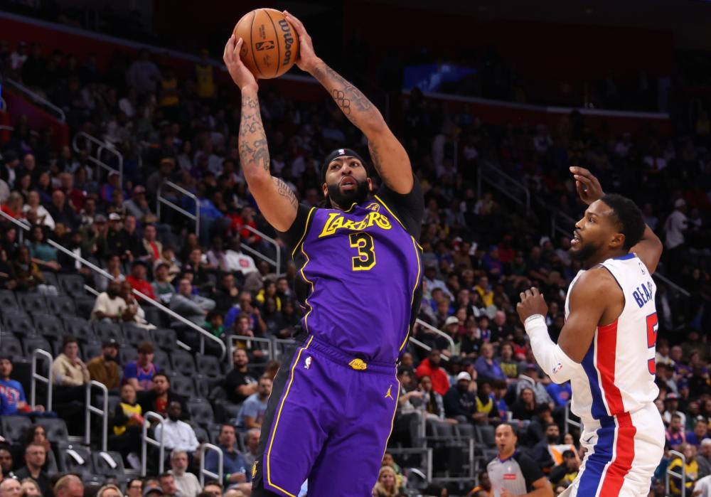 任边翼卫 任边翼卫